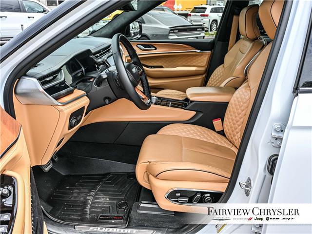 2023 Jeep Grand Cherokee Summit (Stk: U21659) in Burlington - Image 14 of 35