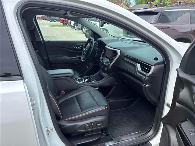 2023 GMC Acadia AT4 (Stk: 166680) in London - Image 7 of 11
