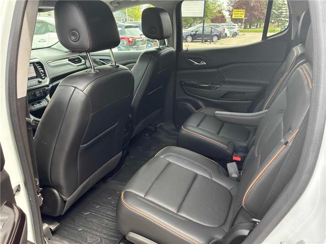 2023 GMC Acadia AT4 (Stk: 166680) in London - Image 8 of 11