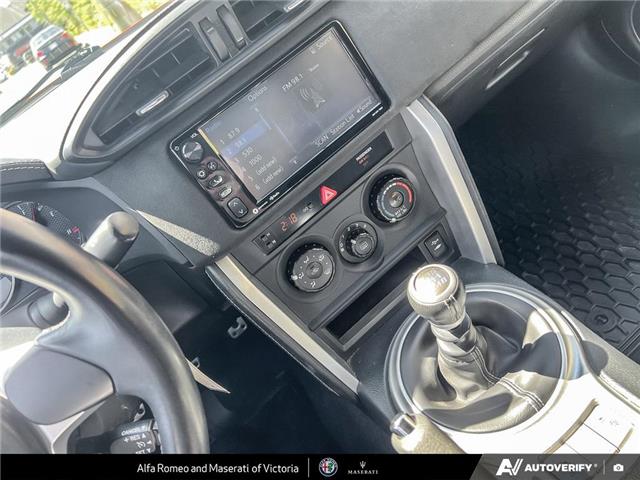 2017 Toyota 86 Base (Stk: 912600) in Victoria - Image 17 of 23