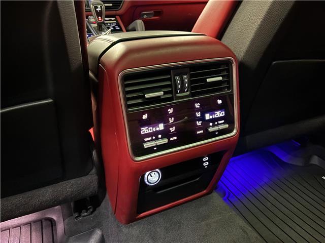 2021 Porsche Cayenne GTS (Stk: a9214) in Saint-Eustache - Image 17 of 18 2021 Porsche Cayenne GTS (Stk: a9214) in Saint-Eustache - Image 17 of 18