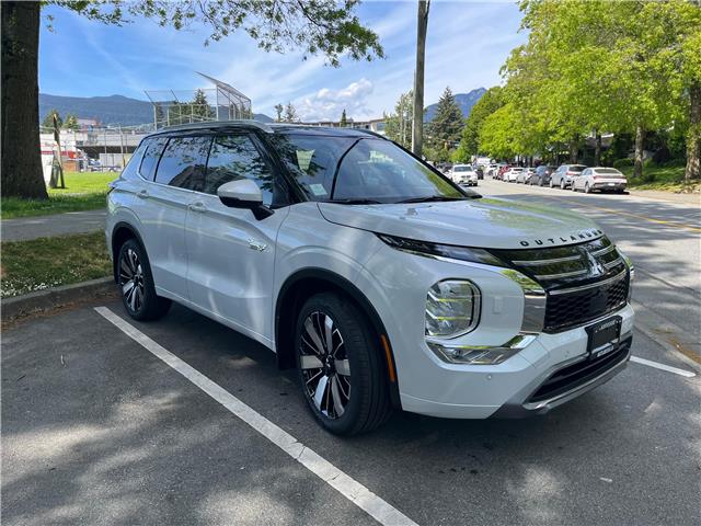 2026 Mitsubishi Outlander PHEV GT (Stk: 616373) in North Vancouver - Image 1 of 14
