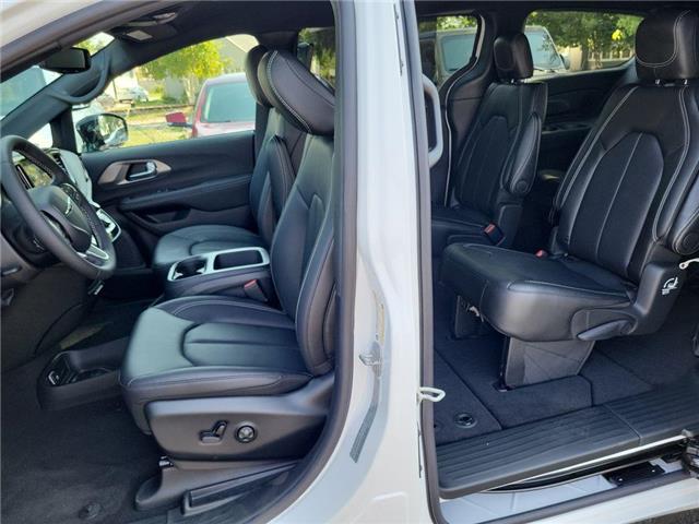 2026 Chrysler Pacifica Select (Stk: 260005) in Windsor - Image 13 of 25