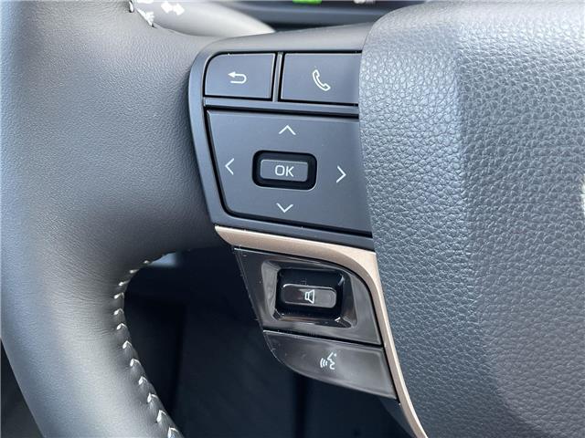 2026 Toyota Crown Limited (Stk: 10121500) in Markham - Image 31 of 44