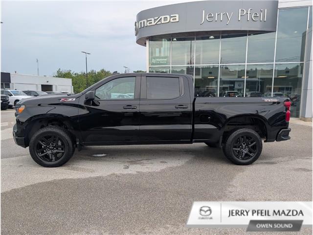 2023 Chevrolet Silverado 1500 Custom Trail Boss (Stk: 03646P) in Owen Sound - Image 2 of 17 2023 Chevrolet Silverado 1500 Custom Trail Boss (Stk: 03646P) in Owen Sound - Image 2 of 17