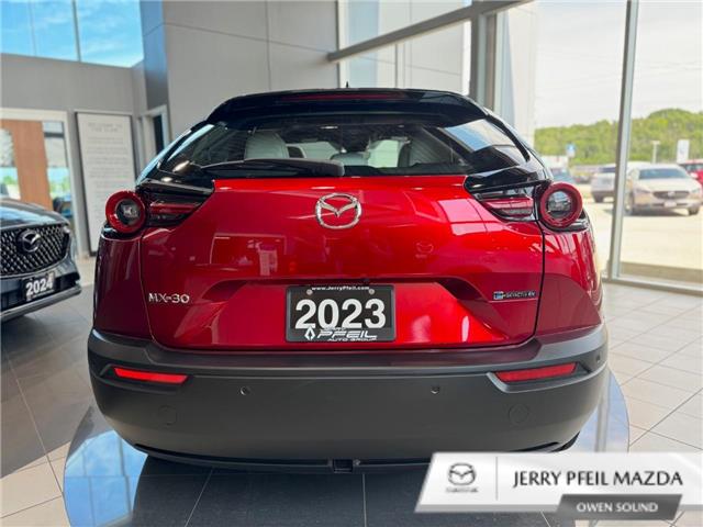 2023 Mazda MX-30 EV GT (Stk: 23084) in Owen Sound - Image 5 of 18 2023 Mazda MX-30 EV GT (Stk: 23084) in Owen Sound - Image 5 of 18