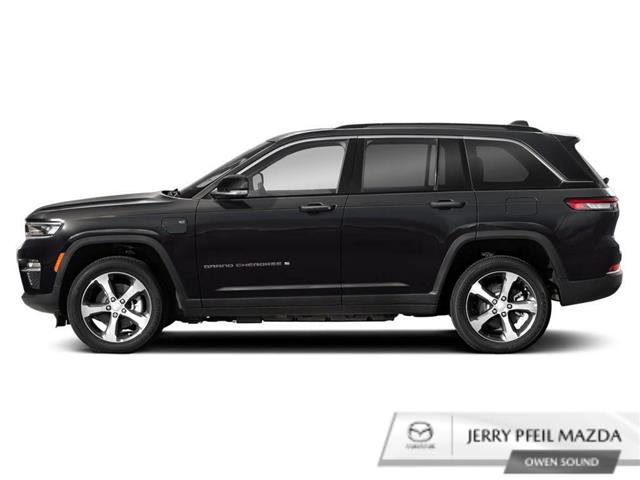 2023 Jeep Grand Cherokee 4xe Overland (Stk: 03526R) in Owen Sound - Image 2 of 12