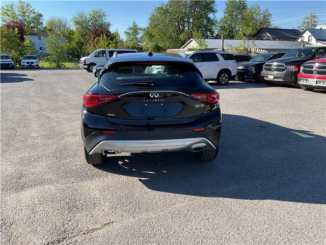 2017 Infiniti QX30 Base (Stk: 260608) in Ottawa - Image 5 of 34