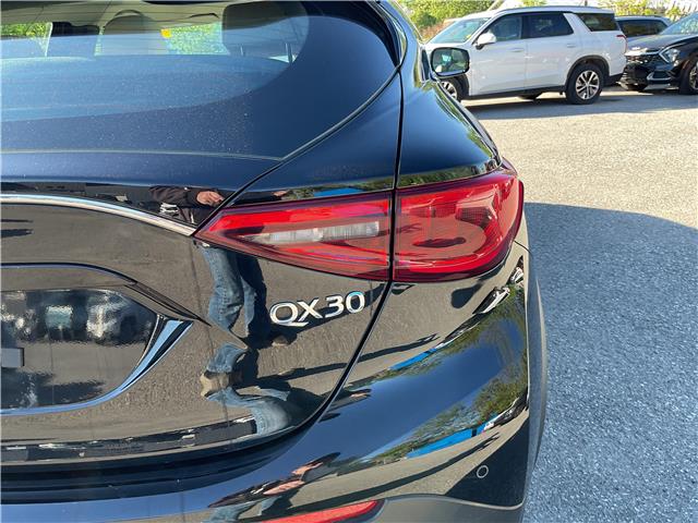 2017 Infiniti QX30 Base (Stk: 260608) in Ottawa - Image 16 of 34