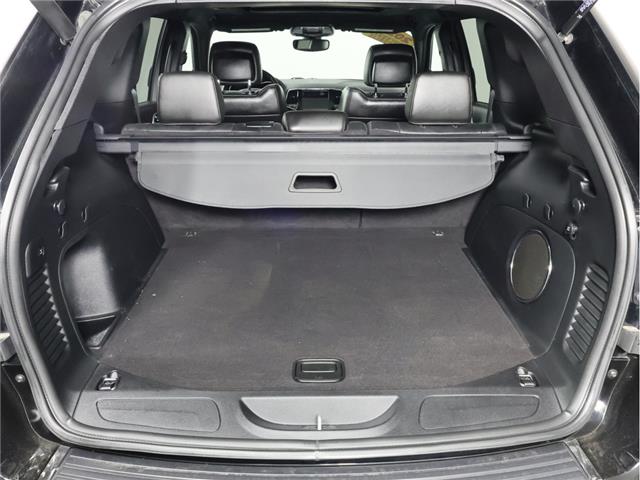 2021 Jeep Grand Cherokee Limited (Stk: A21090) in Calgary - Image 10 of 22