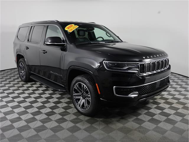 2025 Jeep Wagoneer Base (Stk: L662) in Calgary - Image 3 of 23