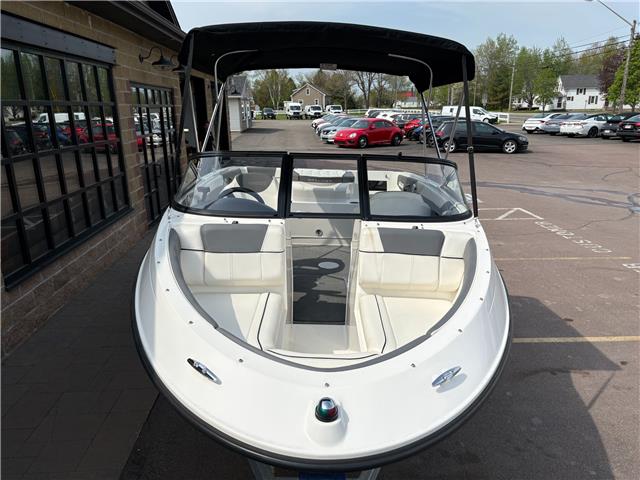 2018 Bayliner 185 Bow Rider (Stk: B-18F718) in Moncton - Image 5 of 18 2018 Bayliner 185 Bow Rider (Stk: B-18F718) in Moncton - Image 5 of 18