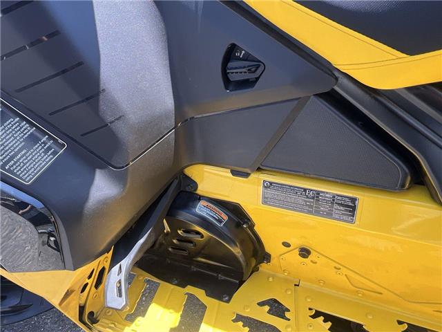 2025 Ski-Doo MXZ XRS  (Stk: 26213) in Sudbury - Image 13 of 20