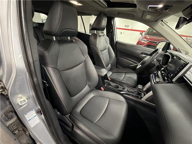 2022 Toyota Corolla Cross XLE (Stk: 10121208A) in Markham - Image 31 of 32