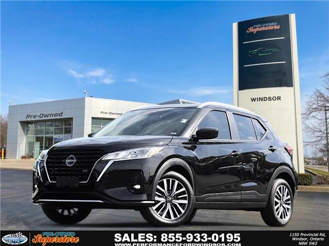 2025 Nissan Kicks SV