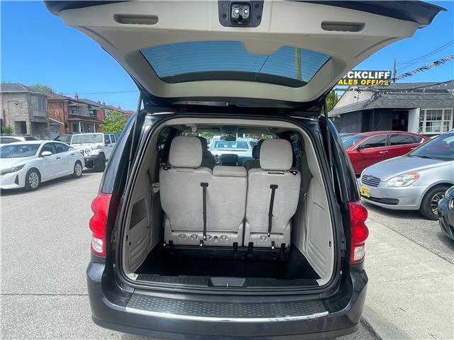 2013 Dodge Grand Caravan SE/SXT (Stk: D675979) in Scarborough - Image 8 of 21