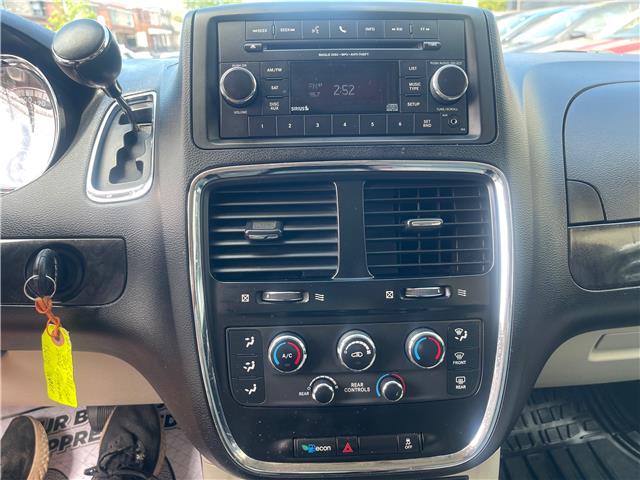 2013 Dodge Grand Caravan SE/SXT (Stk: D675979) in Scarborough - Image 18 of 21