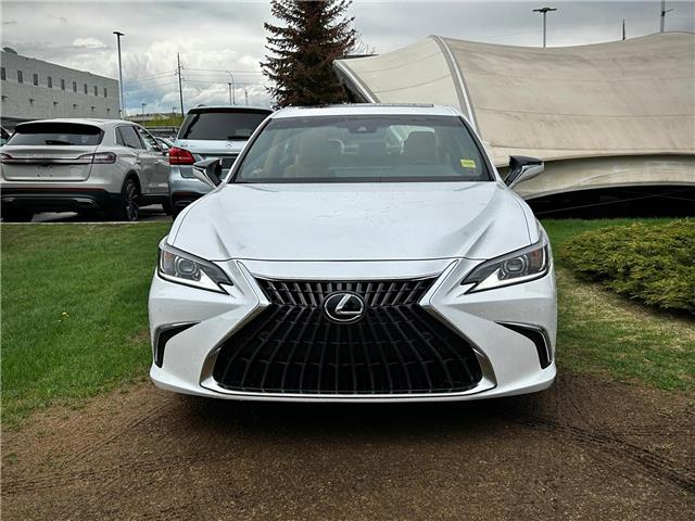 2025 Lexus ES 300h Base (Stk: 250250) in Calgary - Image 4 of 23