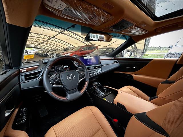 2025 Lexus ES 300h Base (Stk: 250250) in Calgary - Image 8 of 23