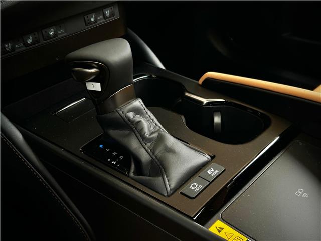 2025 Lexus ES 300h Base (Stk: 250250) in Calgary - Image 15 of 23