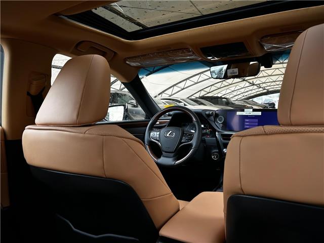 2025 Lexus ES 300h Base (Stk: 250250) in Calgary - Image 17 of 23