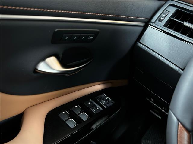 2025 Lexus ES 300h Base (Stk: 250250) in Calgary - Image 18 of 23