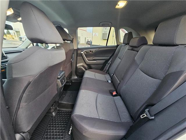 2023 Toyota RAV4 Hybrid LE (Stk: P3839) in Bowmanville - Image 17 of 25