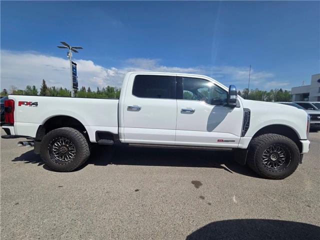 2023 Ford F-350 Platinum (Stk: SA-1470A) in Calgary - Image 4 of 15