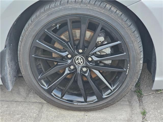 2023 Toyota Camry Hybrid XSE (Stk: 26019A) in Bowmanville - Image 9 of 27
