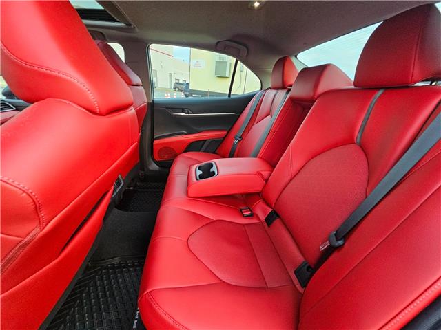 2023 Toyota Camry Hybrid XSE (Stk: 26019A) in Bowmanville - Image 19 of 27