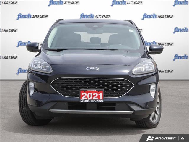 2021 Ford Escape Titanium Hybrid (Stk: U26F24A) in London - Image 2 of 27 2021 Ford Escape Titanium Hybrid (Stk: U26F24A) in London - Image 2 of 27