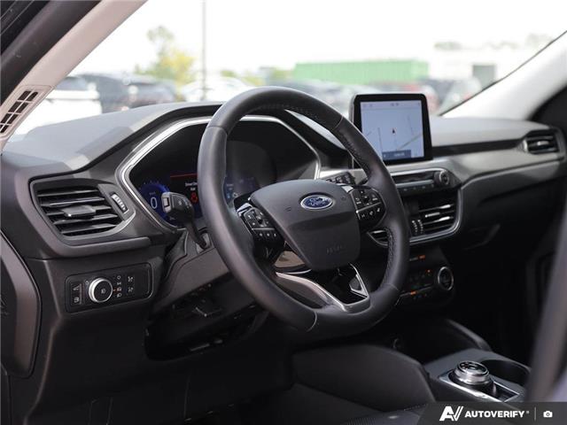 2021 Ford Escape Titanium Hybrid (Stk: U26F24A) in London - Image 13 of 27 2021 Ford Escape Titanium Hybrid (Stk: U26F24A) in London - Image 13 of 27