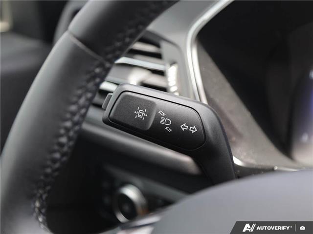 2021 Ford Escape Titanium Hybrid (Stk: U26F24A) in London - Image 16 of 27 2021 Ford Escape Titanium Hybrid (Stk: U26F24A) in London - Image 16 of 27