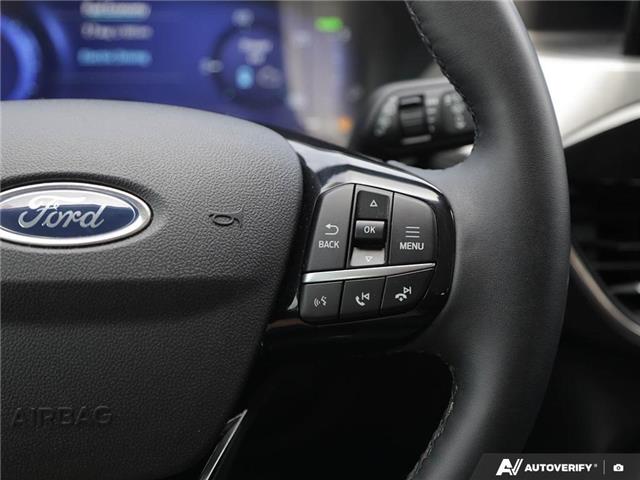 2021 Ford Escape Titanium Hybrid (Stk: U26F24A) in London - Image 18 of 27 2021 Ford Escape Titanium Hybrid (Stk: U26F24A) in London - Image 18 of 27