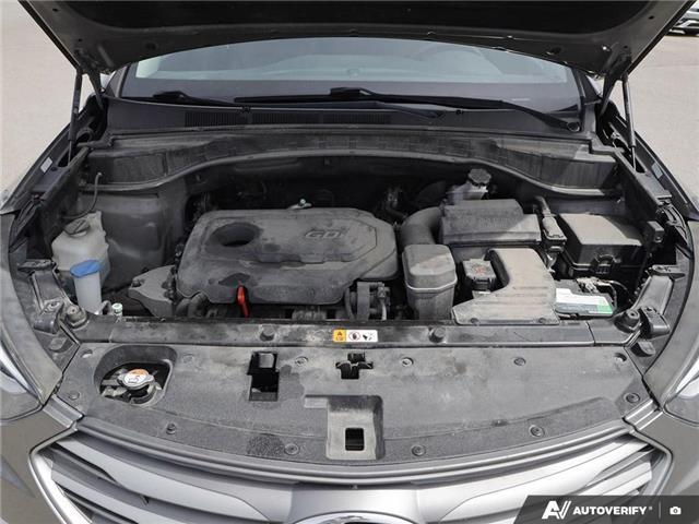 2017 Hyundai Santa Fe Sport 2.4 Luxury (Stk: U26T141B) in London - Image 8 of 27
