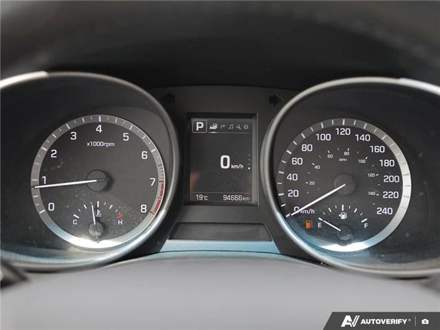 2017 Hyundai Santa Fe Sport 2.4 Luxury (Stk: U26T141B) in London - Image 15 of 27