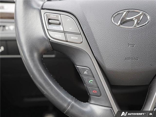 2017 Hyundai Santa Fe Sport 2.4 Luxury (Stk: U26T141B) in London - Image 18 of 27