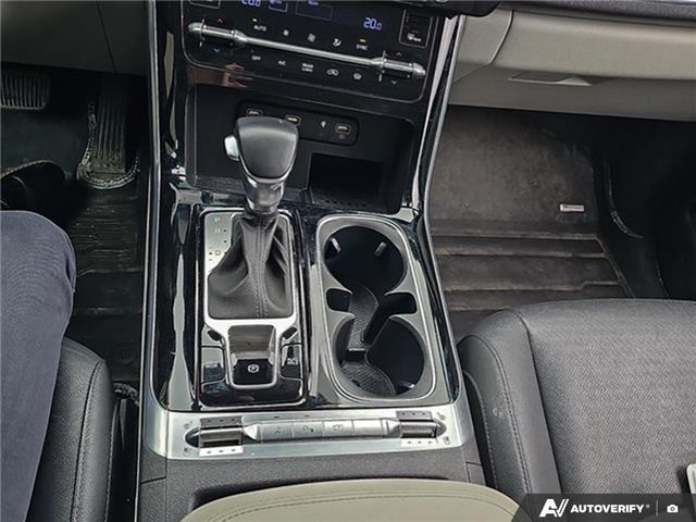 2022 Kia Carnival SX (Stk: U26P47A) in London - Image 19 of 25