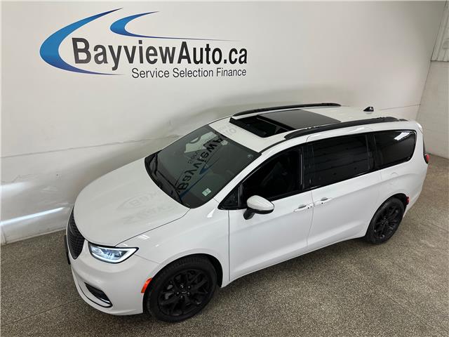 2023 Chrysler Pacifica Touring-L