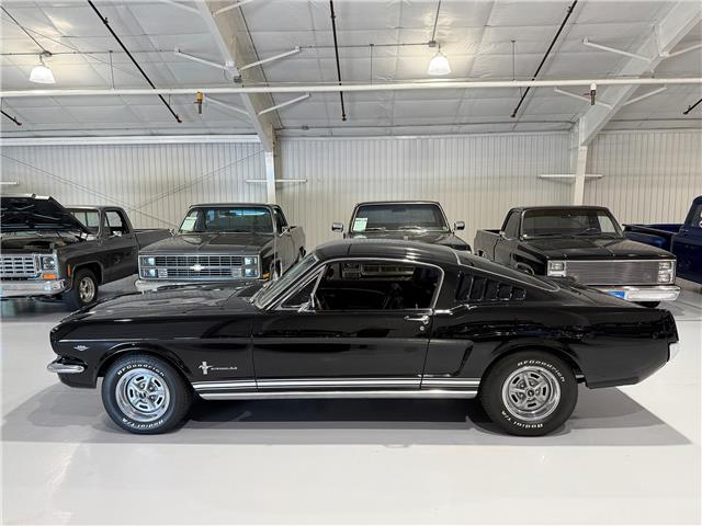 1966 Ford Mustang 2+2  (Stk: 236813) in Watford - Image 5 of 48
