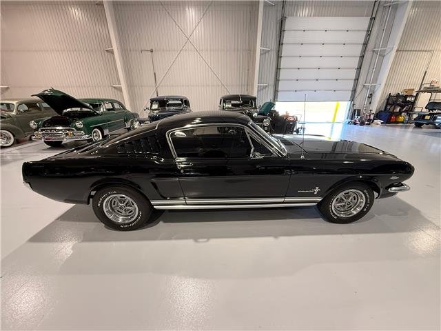1966 Ford Mustang 2+2  (Stk: 236813) in Watford - Image 13 of 48