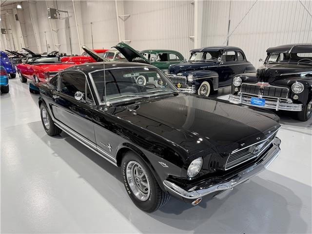 1966 Ford Mustang 2+2  (Stk: 236813) in Watford - Image 14 of 48