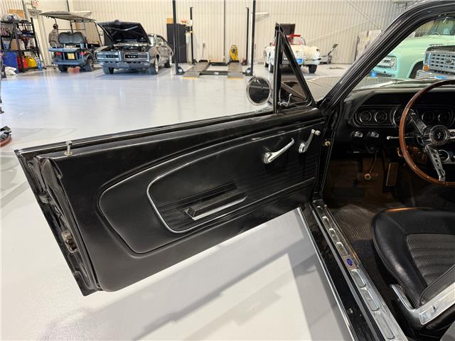 1966 Ford Mustang 2+2  (Stk: 236813) in Watford - Image 20 of 48