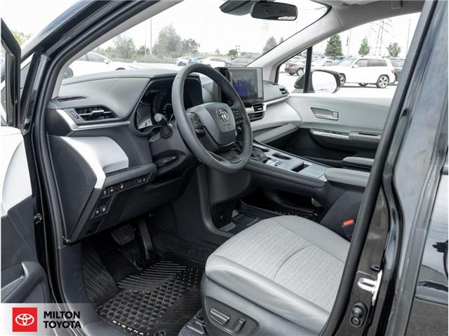 2025 Toyota Sienna LE 8-Passenger (Stk: 196479) in Milton - Image 8 of 26