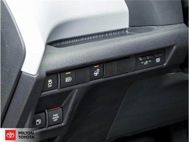 2025 Toyota Sienna LE 8-Passenger (Stk: 196479) in Milton - Image 15 of 26