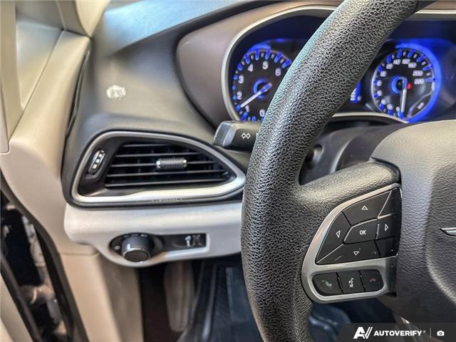 2021 Chrysler Grand Caravan SE (Stk: 166519) in London - Image 17 of 26