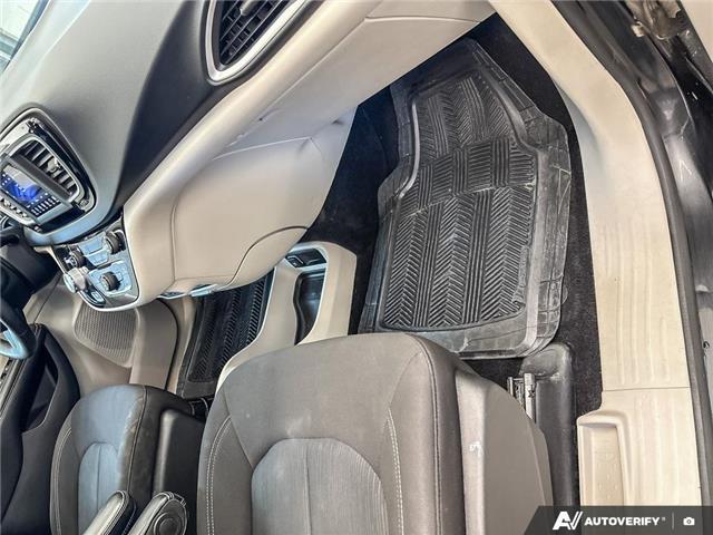 2021 Chrysler Grand Caravan SE (Stk: 166519) in London - Image 25 of 26