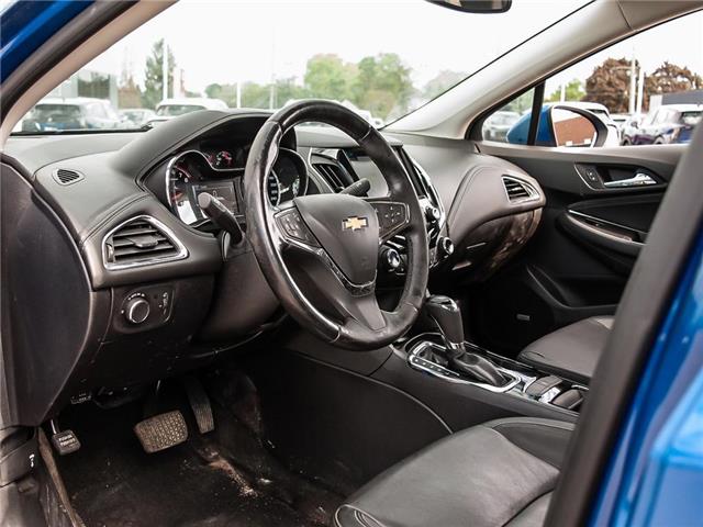 2018 Chevrolet Cruze Premier Auto (Stk: 36299) in London - Image 13 of 27