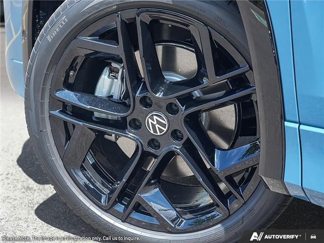2026 Volkswagen Tiguan Comfortline R-Line Black Edition (Stk: VJ6150) in Calgary - Image 8 of 25