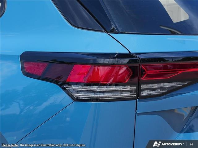 2026 Volkswagen Tiguan Comfortline R-Line Black Edition (Stk: VJ6150) in Calgary - Image 11 of 25